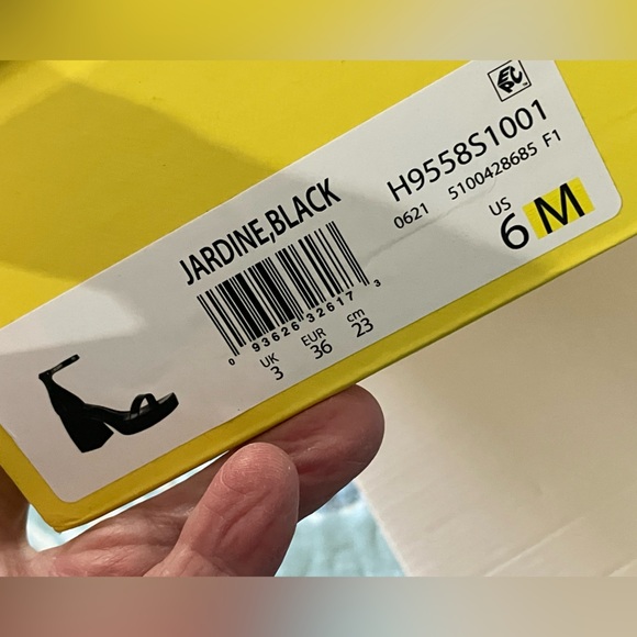 Circus by Sam Eldeman woman size 6 NWT sandal heels - Picture 6 of 8